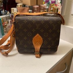 Authentic Louis Vuitton Crossbody 