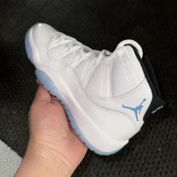 Legend blue Jordan 11