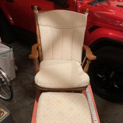 Rocking Chair  With  Stole 