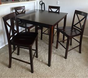 36” high dining w/4 chairs