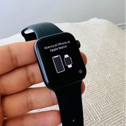 Apple Watch SE 3 GPS+Cellular 44mm Aluminum Case with Midnight Sport Band M/L Unlocked