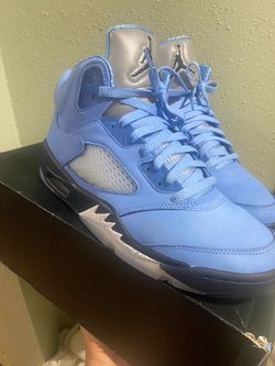 Air Jordan 5 Retro UNC University Blue Authentic  Size 9.5 like new