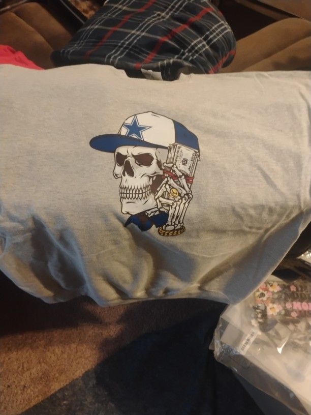 Sweat Shirt