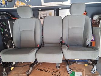 2013 DODGE RAM  FRONT SEATS