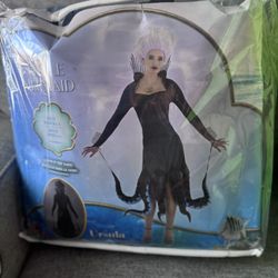 Ursula Costume