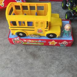 Coco melon Bus 
