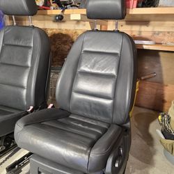 A4 Heated Seats (Black Leather) & Controller, EXC+ Condition