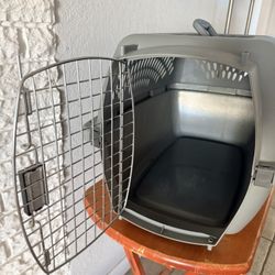 Small Dog Kennel 