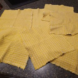 Yellow placemats 12x12", set of 8