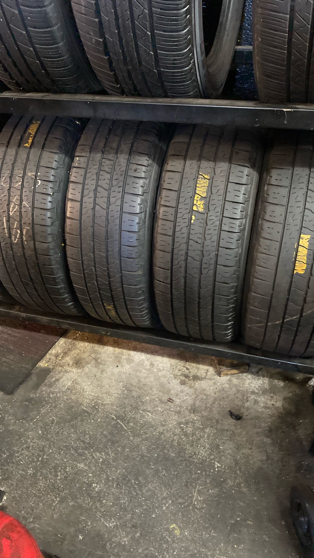 235/65R16 C Marca Firestone Usadas En Muy Buenas Condiciónes