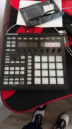NI Maschine drum pad