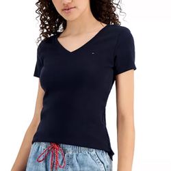 NWT! Tommy Hilfiger Women’s 100% cotton, flag logo, black, V-neck  XXL T-shirt