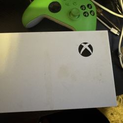 Xbox Series s With Elite Pro Controller And 1TB ssd