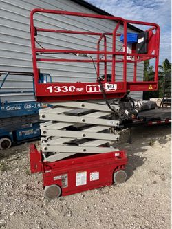 scissor lift 13 pies perfectas condiciones listo para trabajar