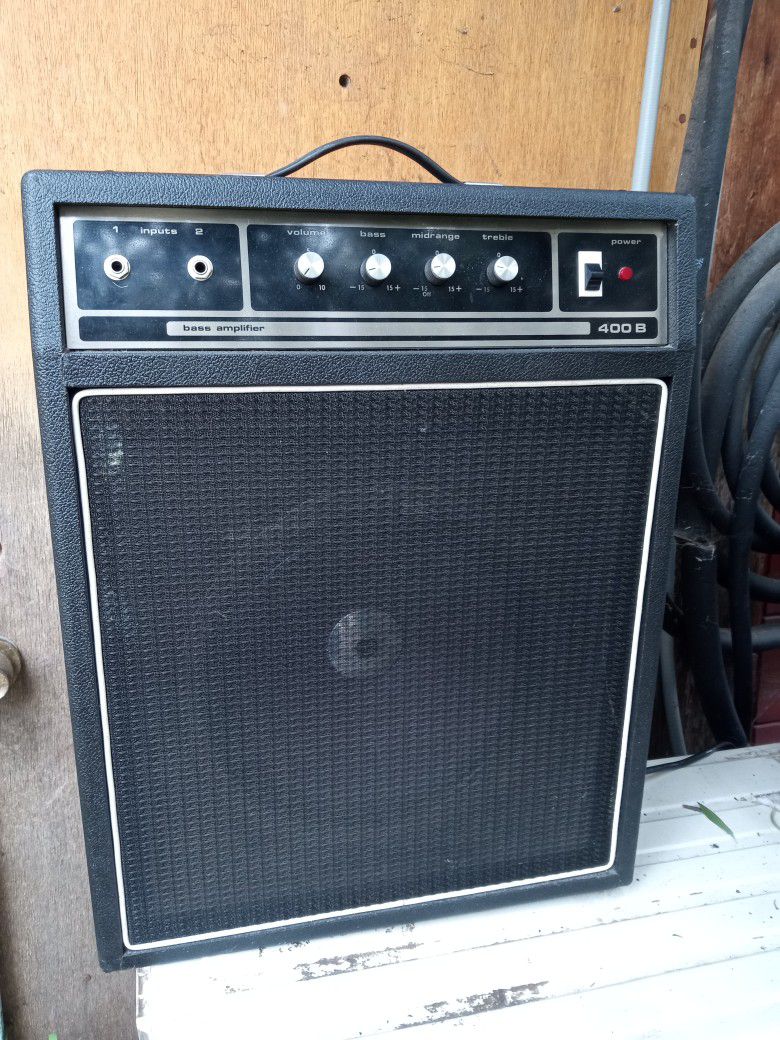 Vintage SEARS Solid State Model 400 B Bass Amplifier 
