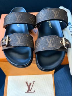 Lv sandals size 6 women
