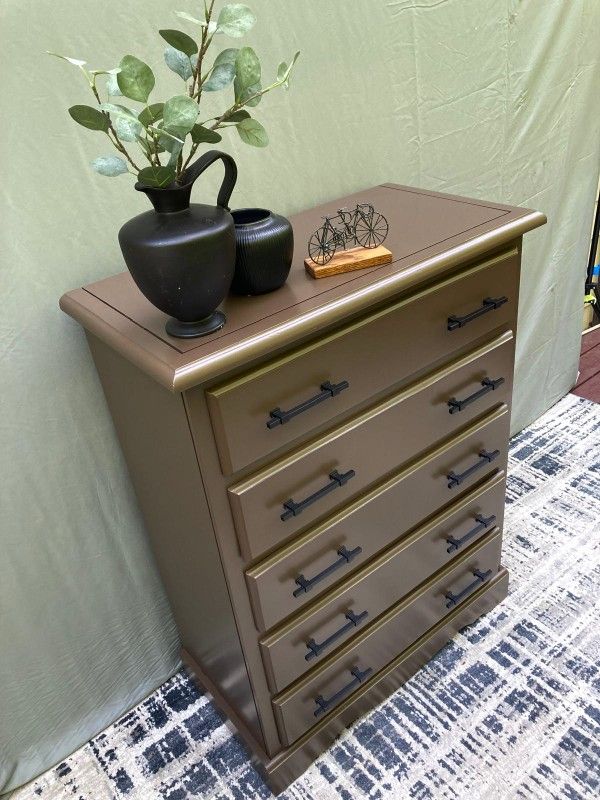 Wood dresser
