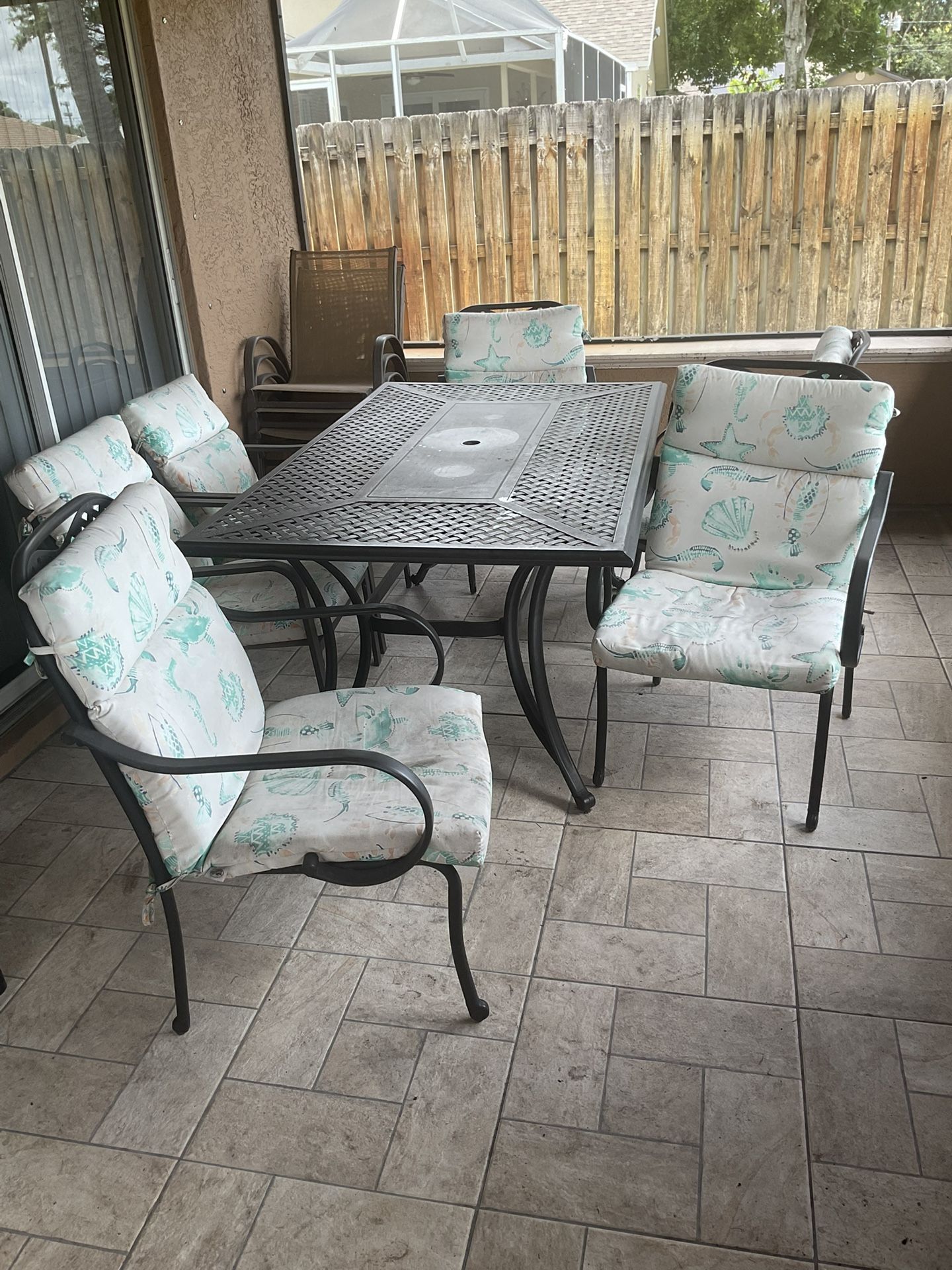 Patio Table With 6 Chairs $175 OBO