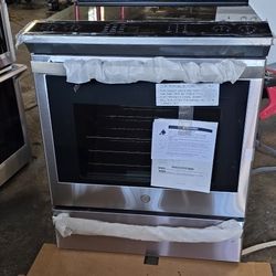 NEW GE PROFILE SMART ELECTRIC RANGE WITH AIR FRY AND CONVECTION OVEN SLIDE IN STAINLESS STEEL 