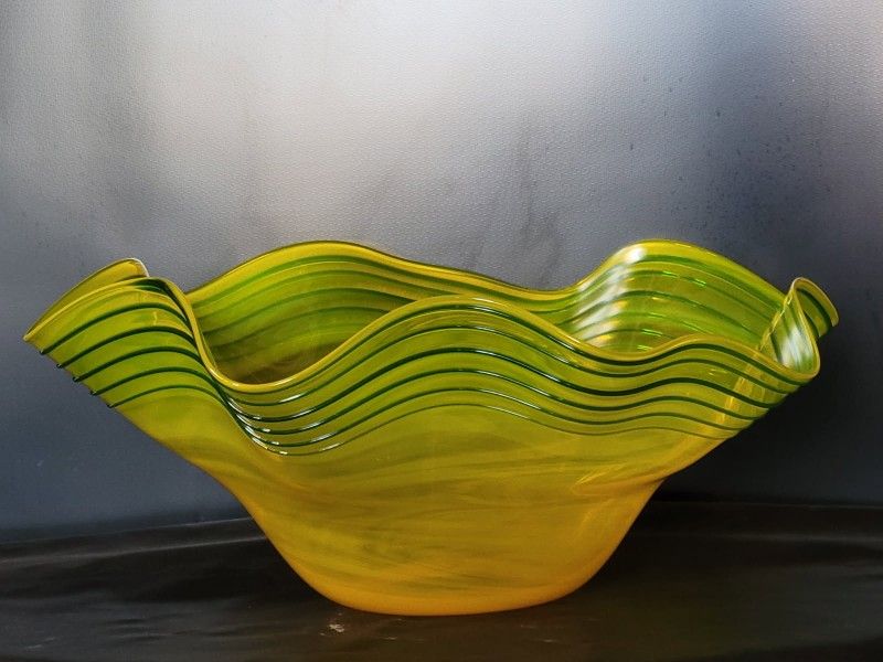 17" Blenko Bowel