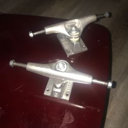 Element Skateboard Trucks 