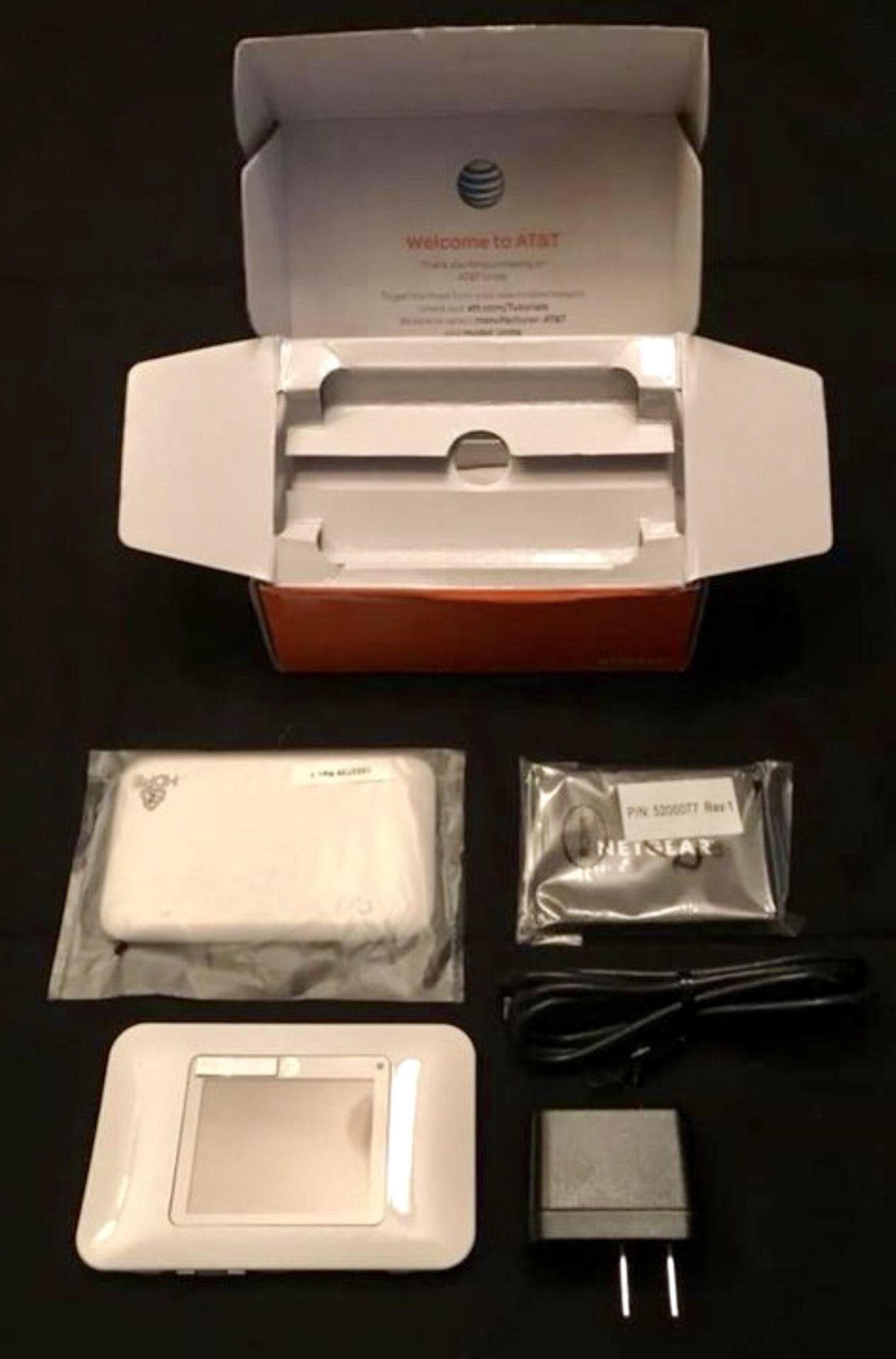 Brand New - Unlocked - Sierra Wireless/Netgear AT&T USB 770S UNITE 4G Mobile Broadband MOBILE WIFI HOTSPOT!