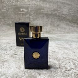 Versace Dylan Blue 