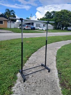 Adjustable Clothing Rack