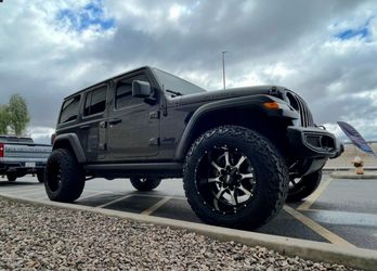 On sale. 2.5” leveling kit with installation. For JEEP WRANGLER JK JL