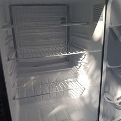 Small Refrigerator