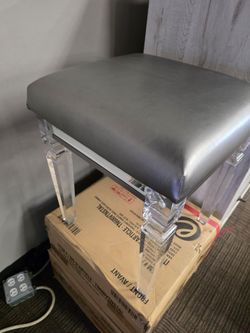 Foot bench