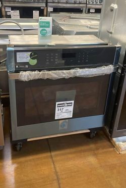 G e 30 inch wide stainless steel built in wall ov en