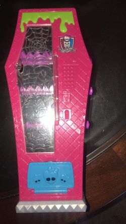 Monster high doll vending machine