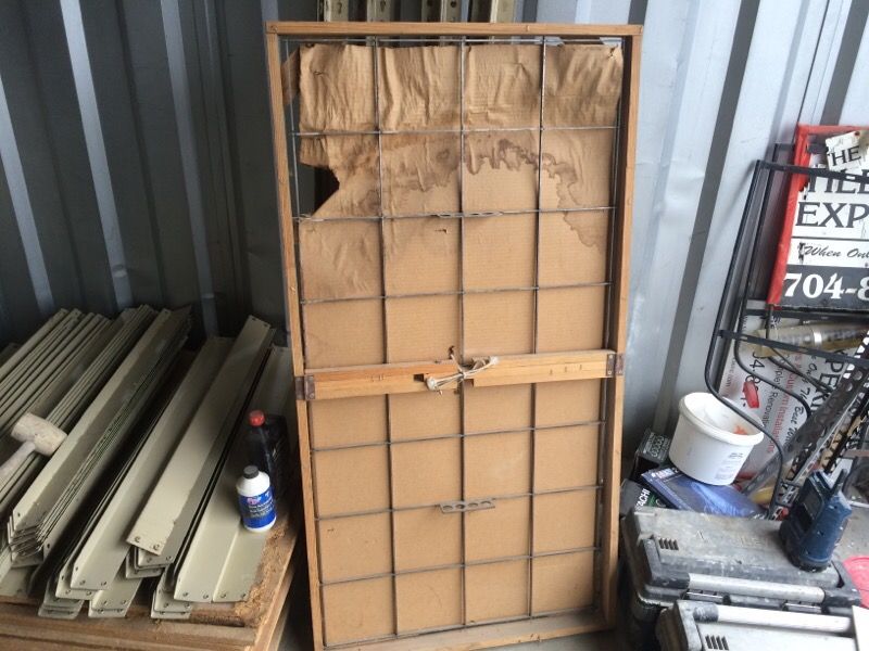 Tile rack for 6 1/4"x6 1/4". Metro Quarry Tile