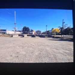 Freightliner, Hino Boxtruck Parking