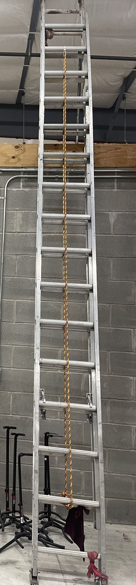 Werner Ladder (32ft)