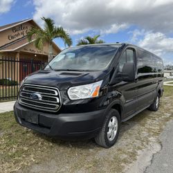 2019 Ford Transit 350 XLT Low Roof Passenger Van 15 Passenger 