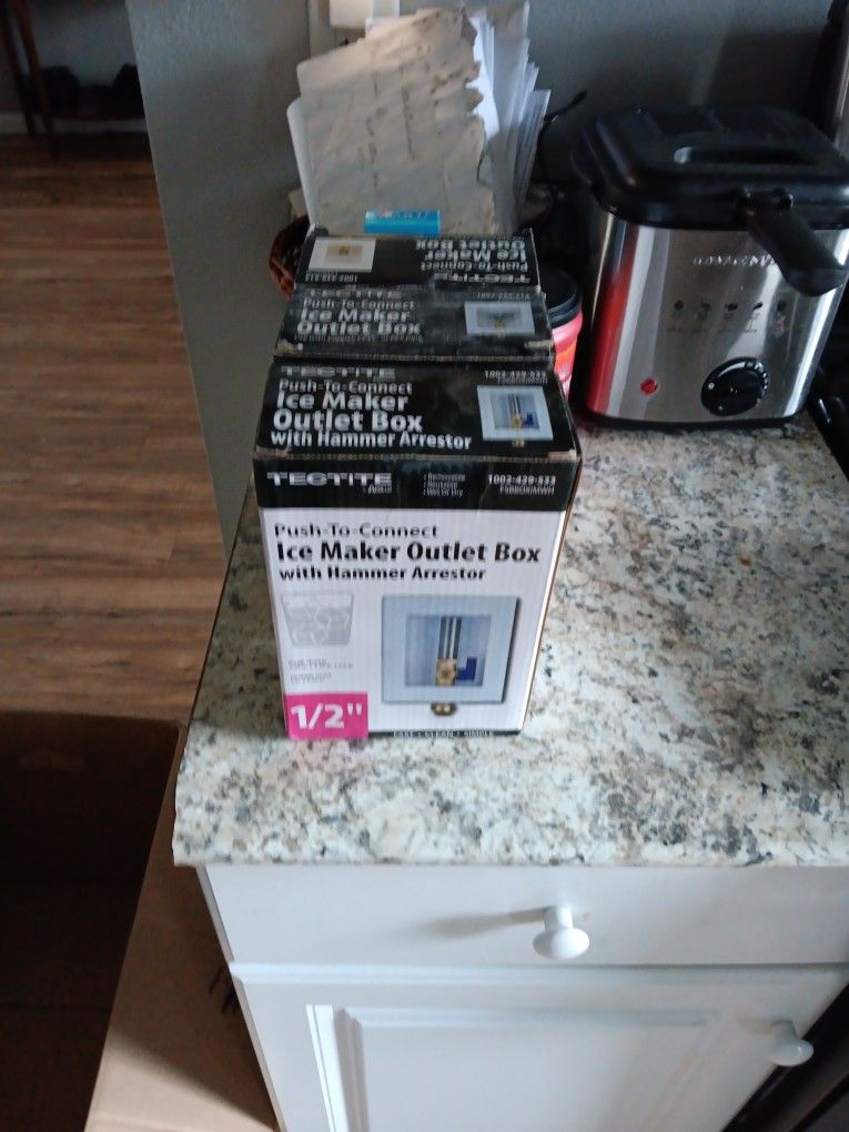 Ice Maker Box