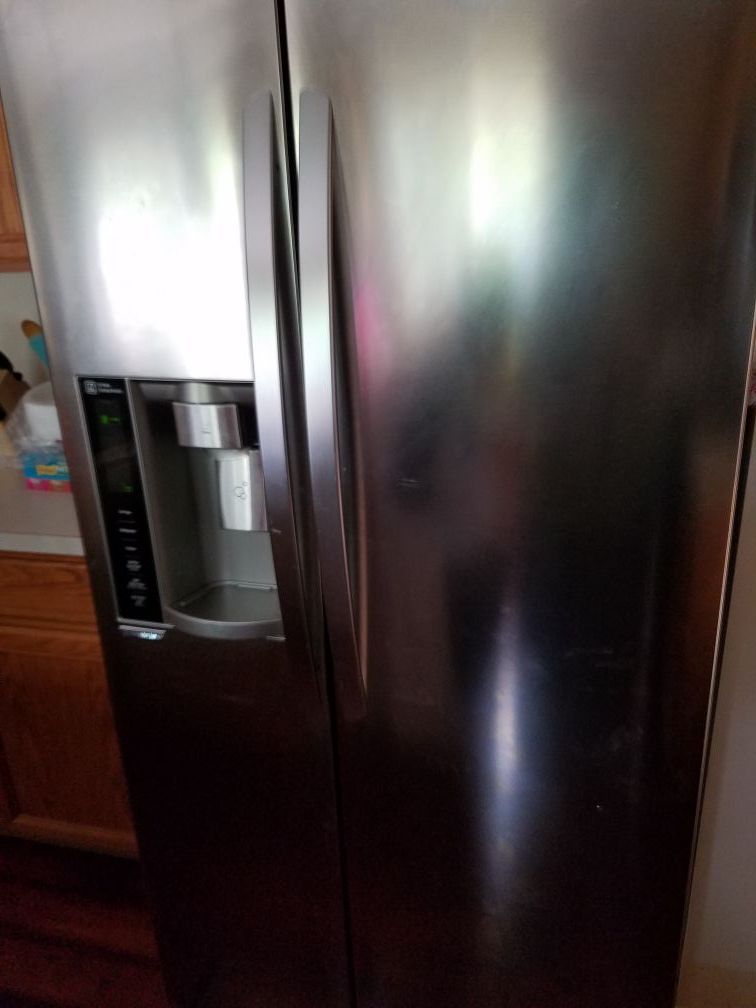 G E. fridge