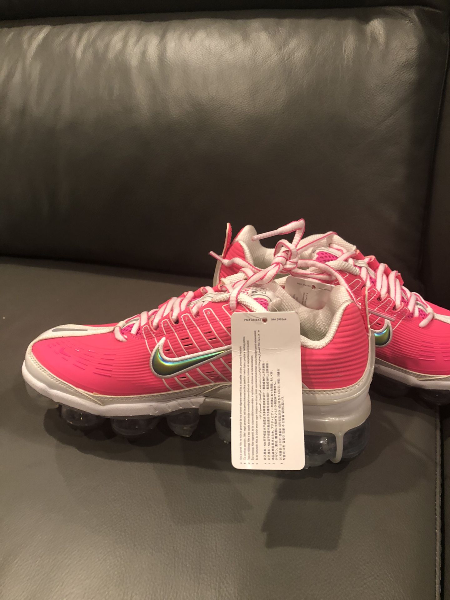 New Women’s Nike Vapor Max Size 7 Women's shoes
