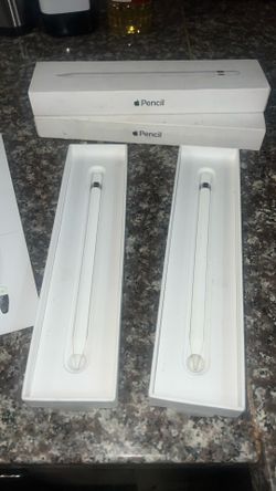 2 Apple Pencils 1st Generation