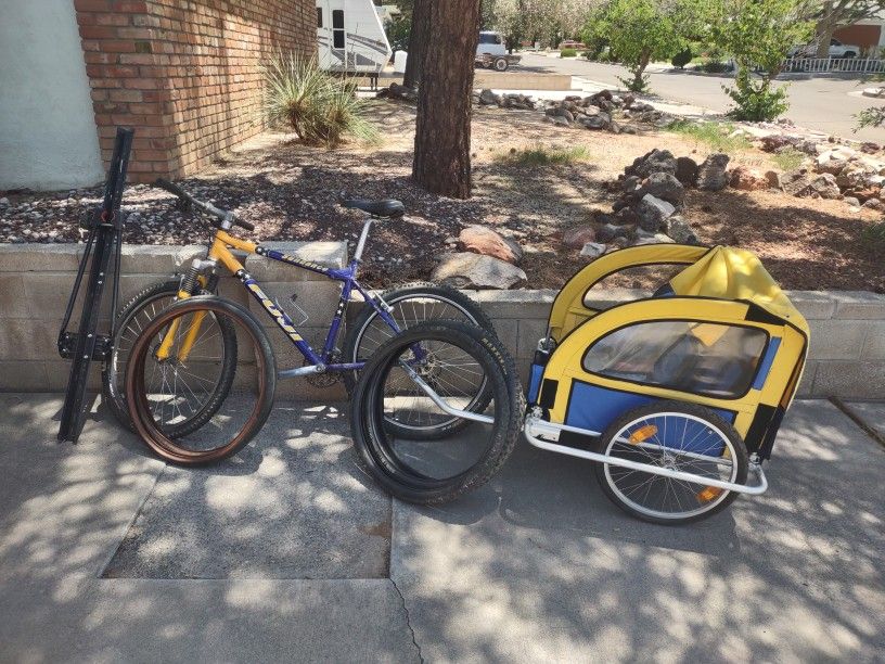 Fuji Sundance Mtn. Bike and Torker pull Cart