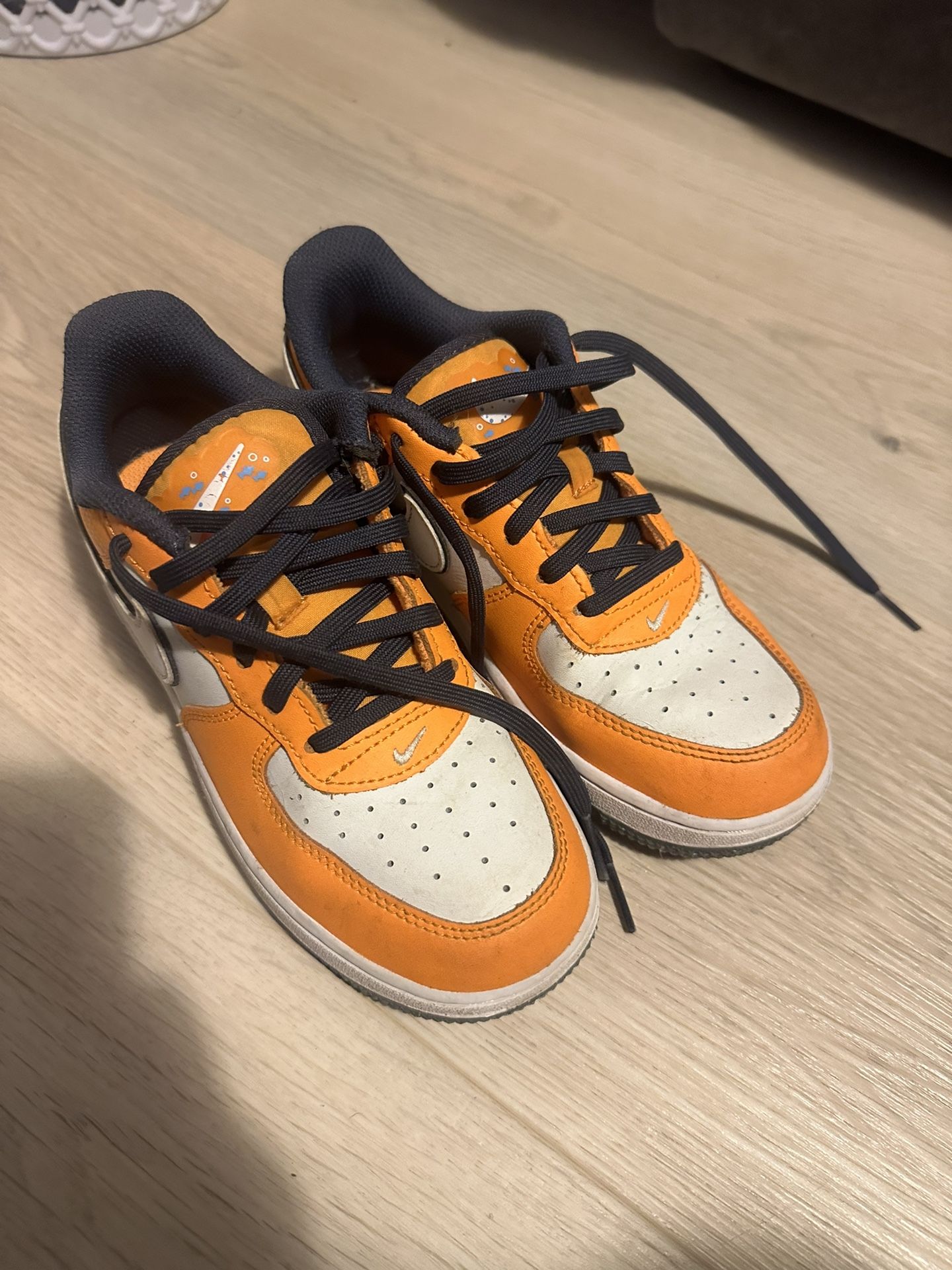 Size 2Y Nike Kids Shoes