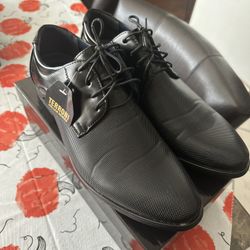 Dress Shoes Size 11