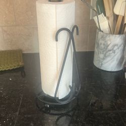 Black Metal Paper Towel Holder 