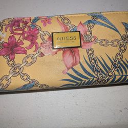 Guess Wallet