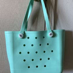 Bogg Bag Sea foam Green