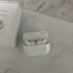 Apple AirPods Pro 2nd Gen – Clean, Tested, Works Perfect