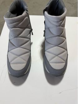 EASY SPIRIT WOMENS SHOES