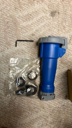 Hubbell pin and sleeve connector watertight